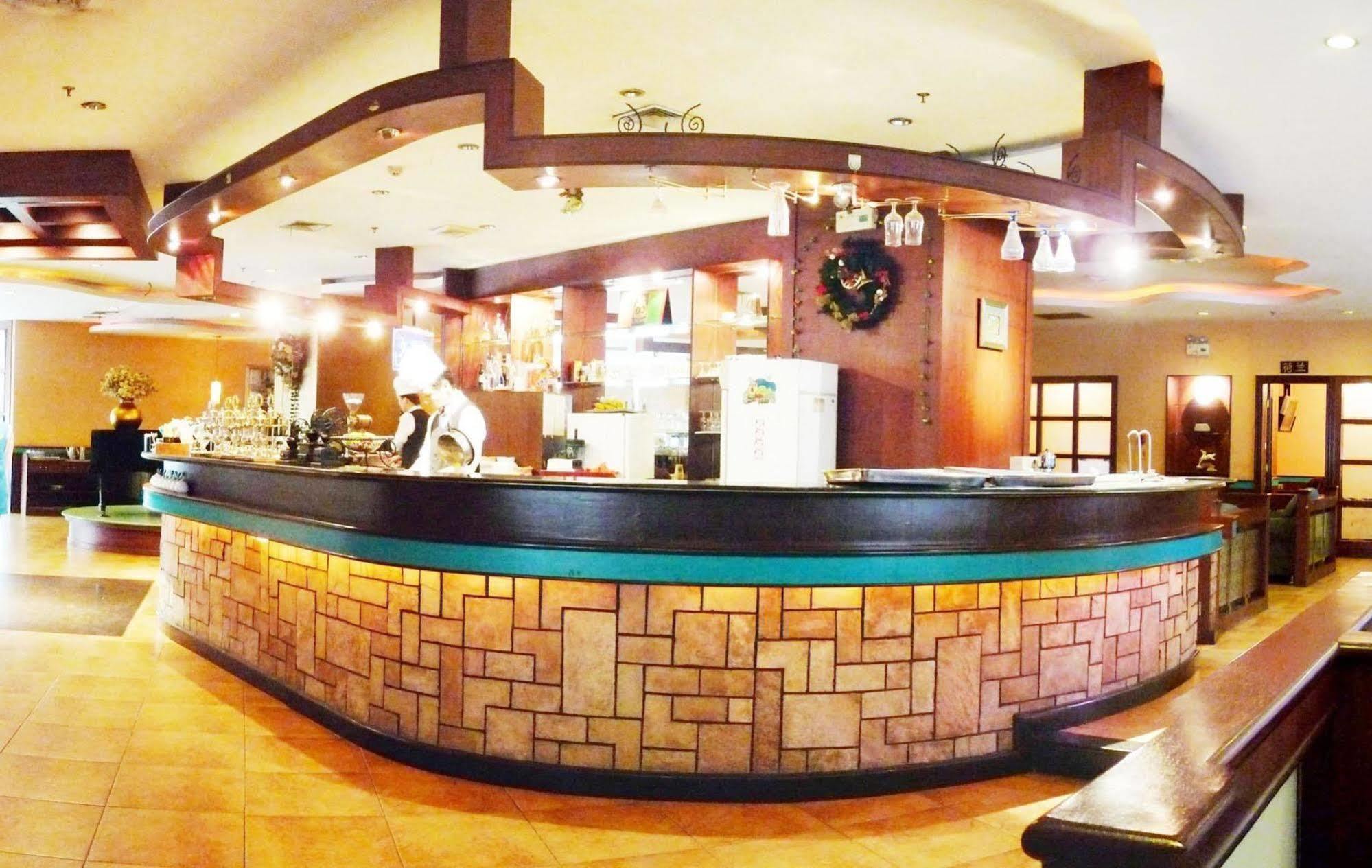 Jinyuan Hotel Wuzhou Buitenkant foto